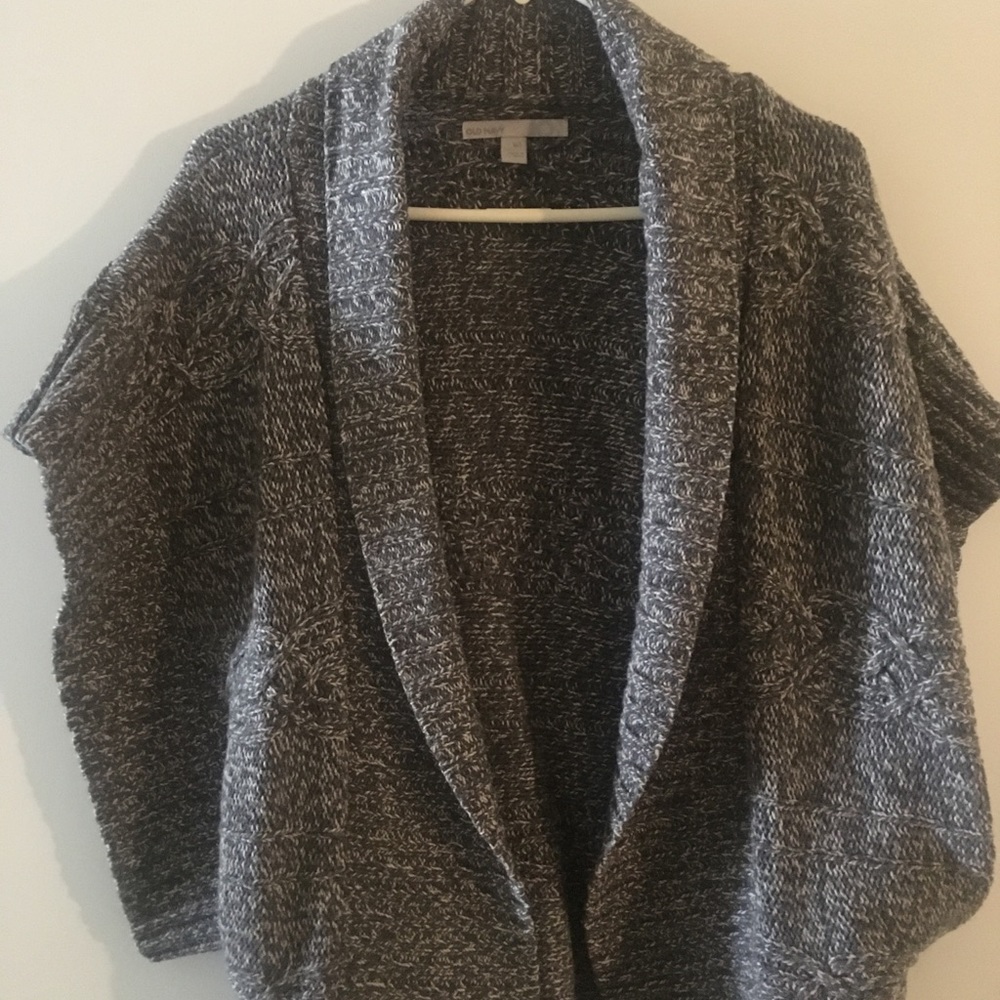 Cable knit open cardigan